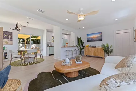 1579 Bayshore Boulevard Dunedin FL 34698