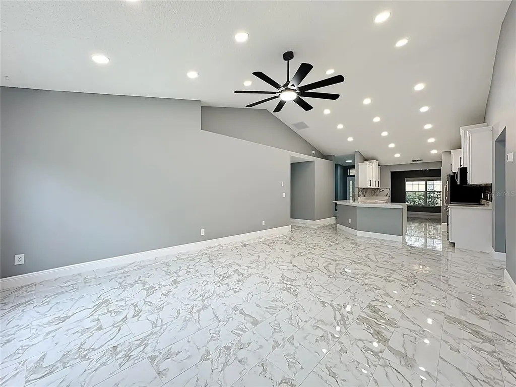 697 Winding Lake Drive Clermont FL 34711