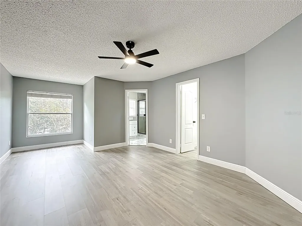 697 Winding Lake Drive Clermont FL 34711