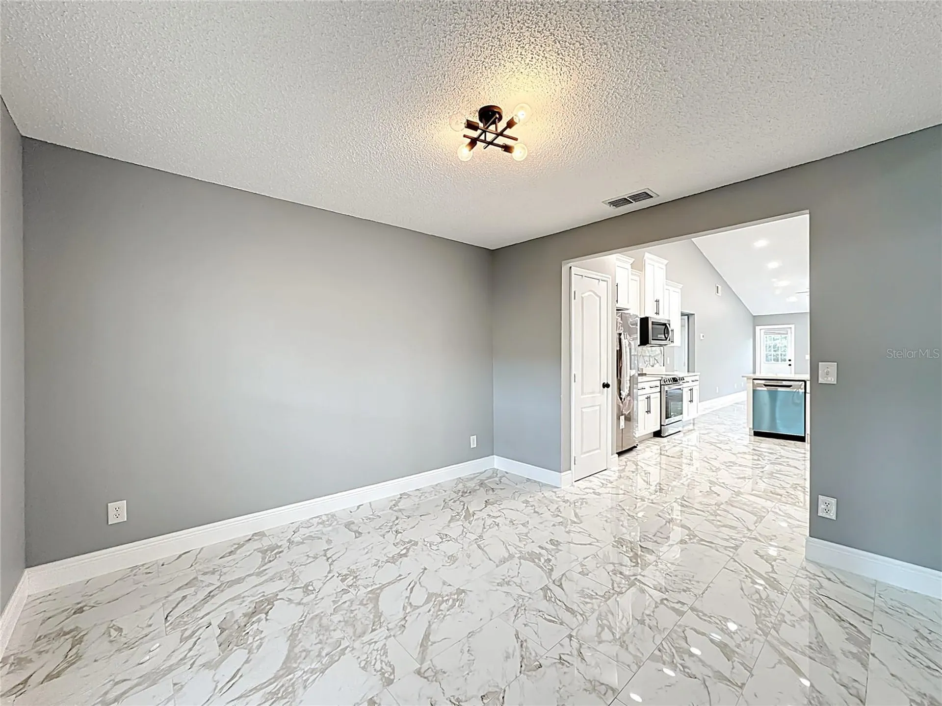 697 Winding Lake Drive Clermont FL 34711