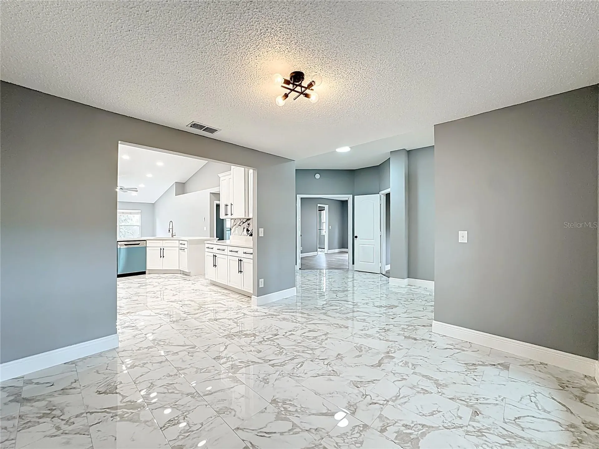 697 Winding Lake Drive Clermont FL 34711