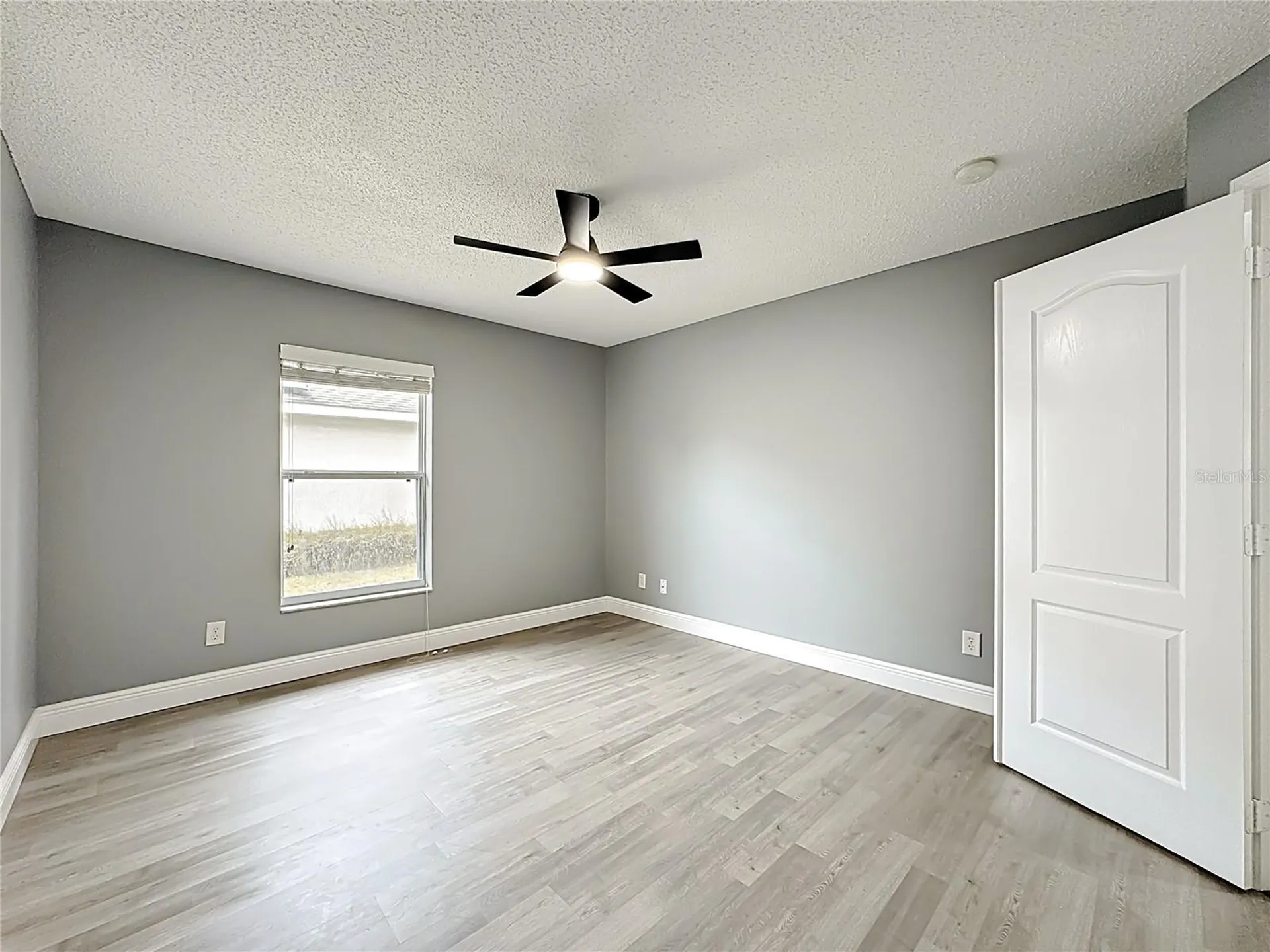 697 Winding Lake Drive Clermont FL 34711