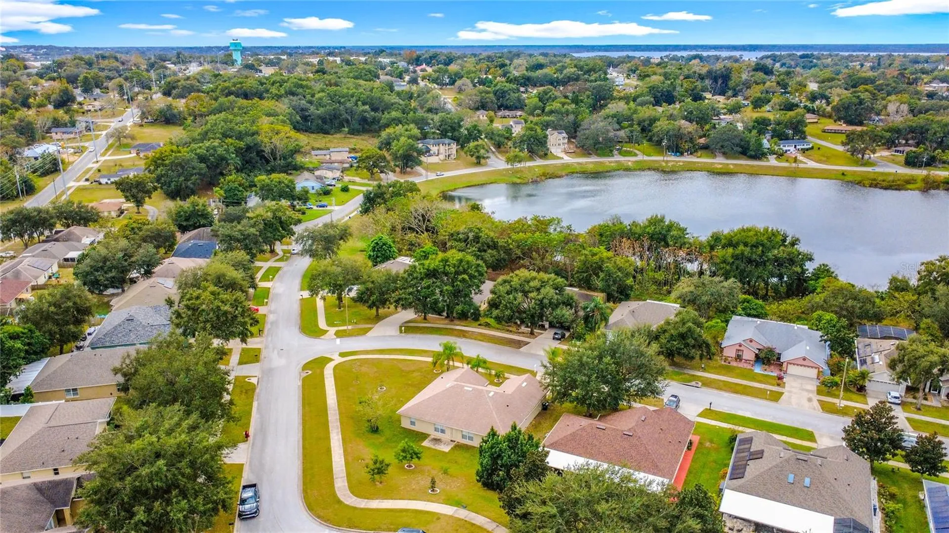 697 Winding Lake Drive Clermont FL 34711