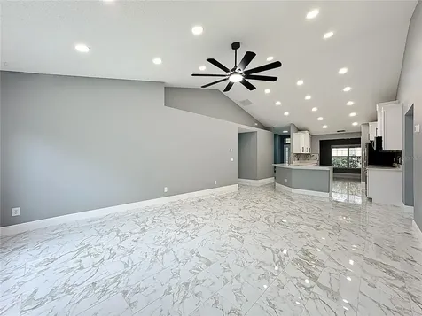 697 Winding Lake Drive Clermont FL 34711