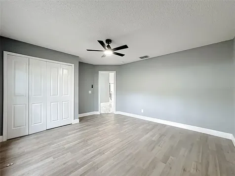 697 Winding Lake Drive Clermont FL 34711