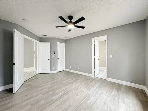 697 Winding Lake Drive Clermont FL 34711