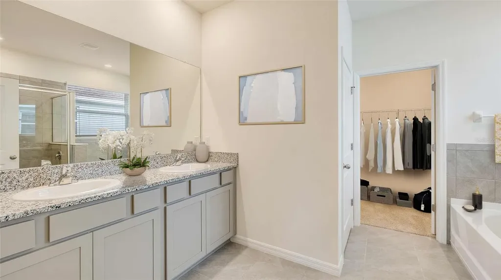 1208 159th Way E Bradenton FL 34212