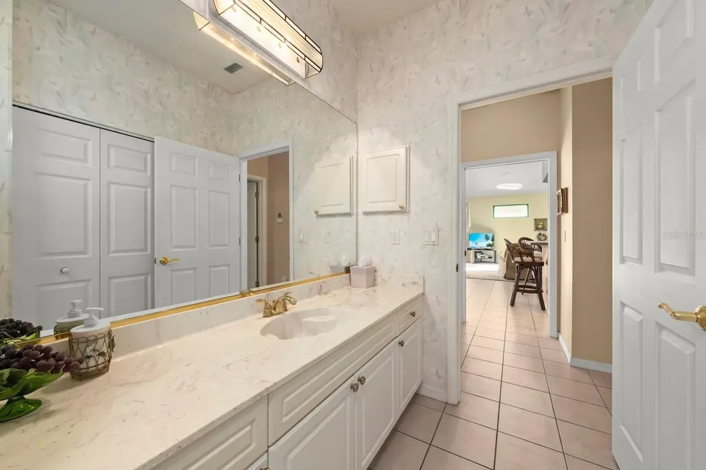 4356 Marcott Circle Sarasota FL 34233
