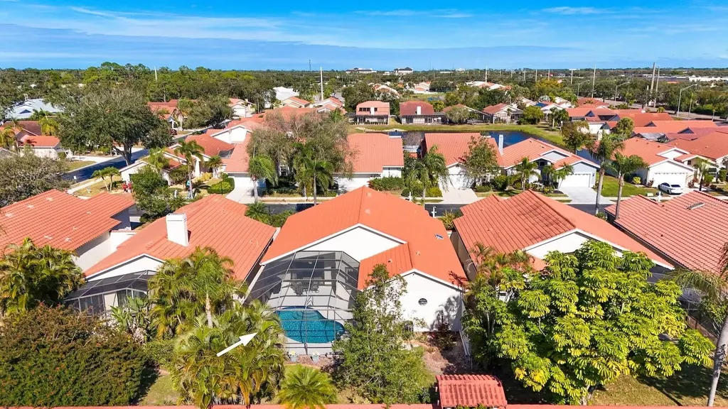 4356 Marcott Circle Sarasota FL 34233
