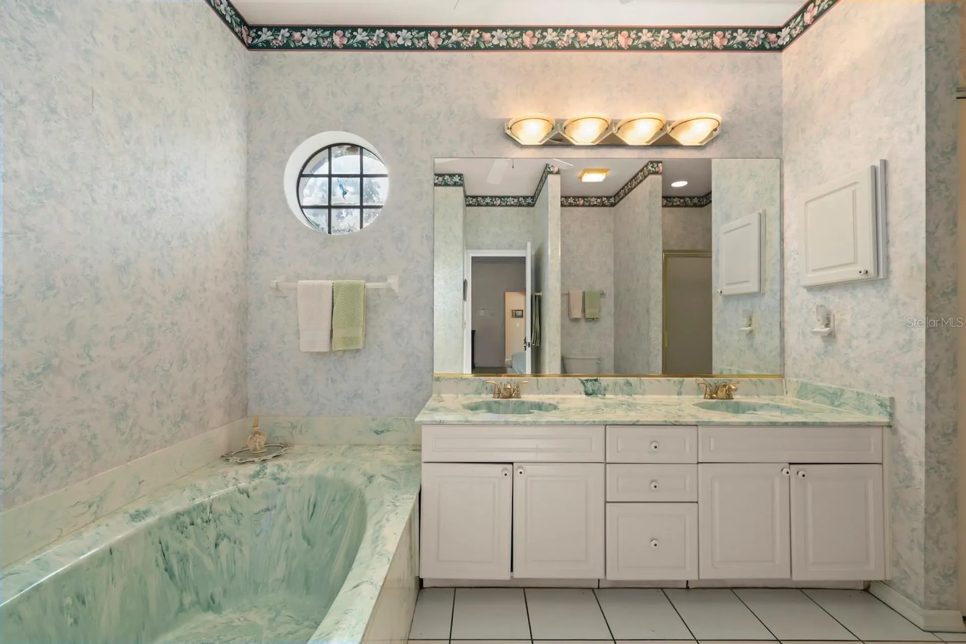 4356 Marcott Circle Sarasota FL 34233
