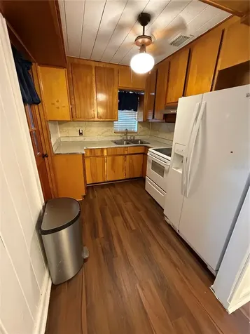 118 E Pine Street Davenport FL 33837