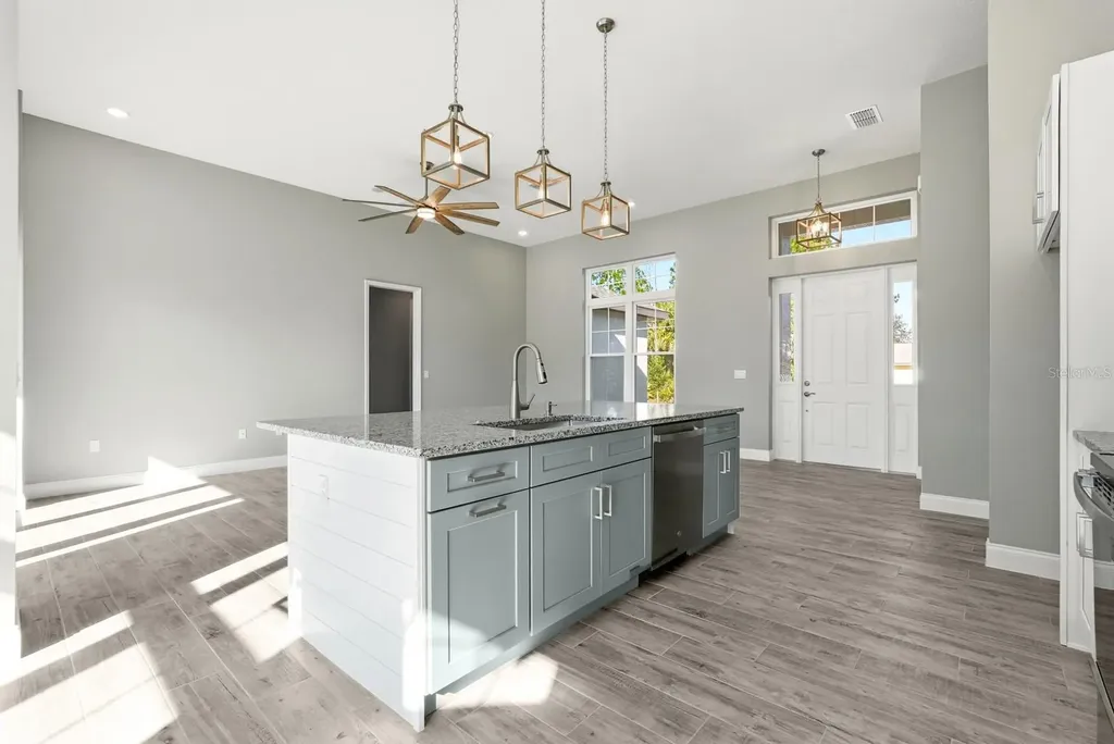 16 Pierce Lane Palm Coast FL 32164