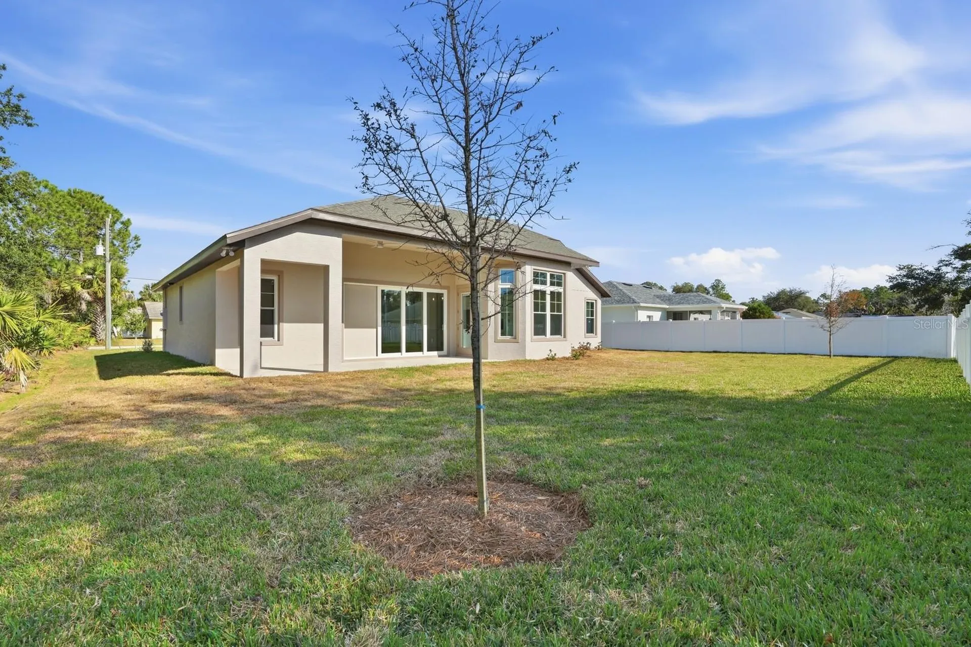 16 Pierce Lane Palm Coast FL 32164