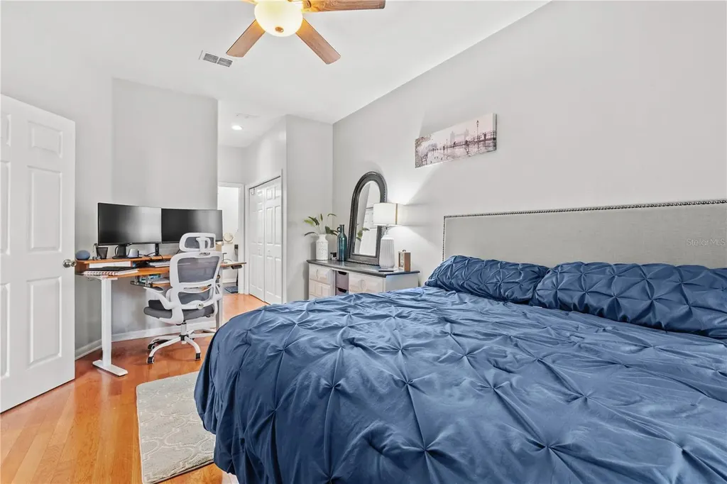 6400 46th Avenue N Kenneth City FL 33709