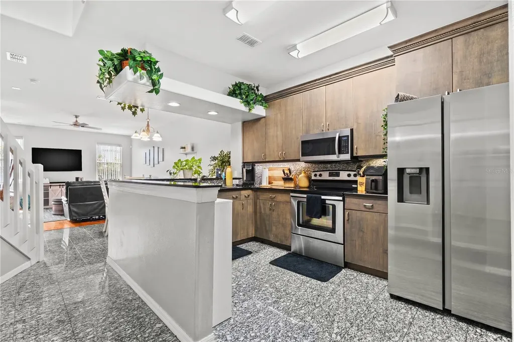 6400 46th Avenue N Kenneth City FL 33709