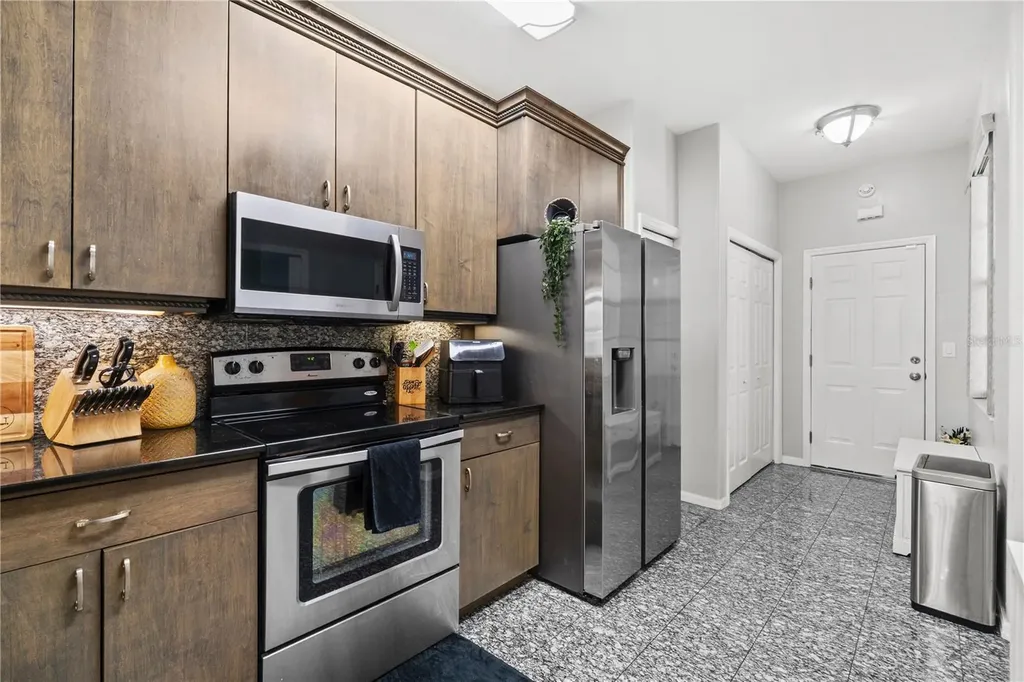 6400 46th Avenue N Kenneth City FL 33709