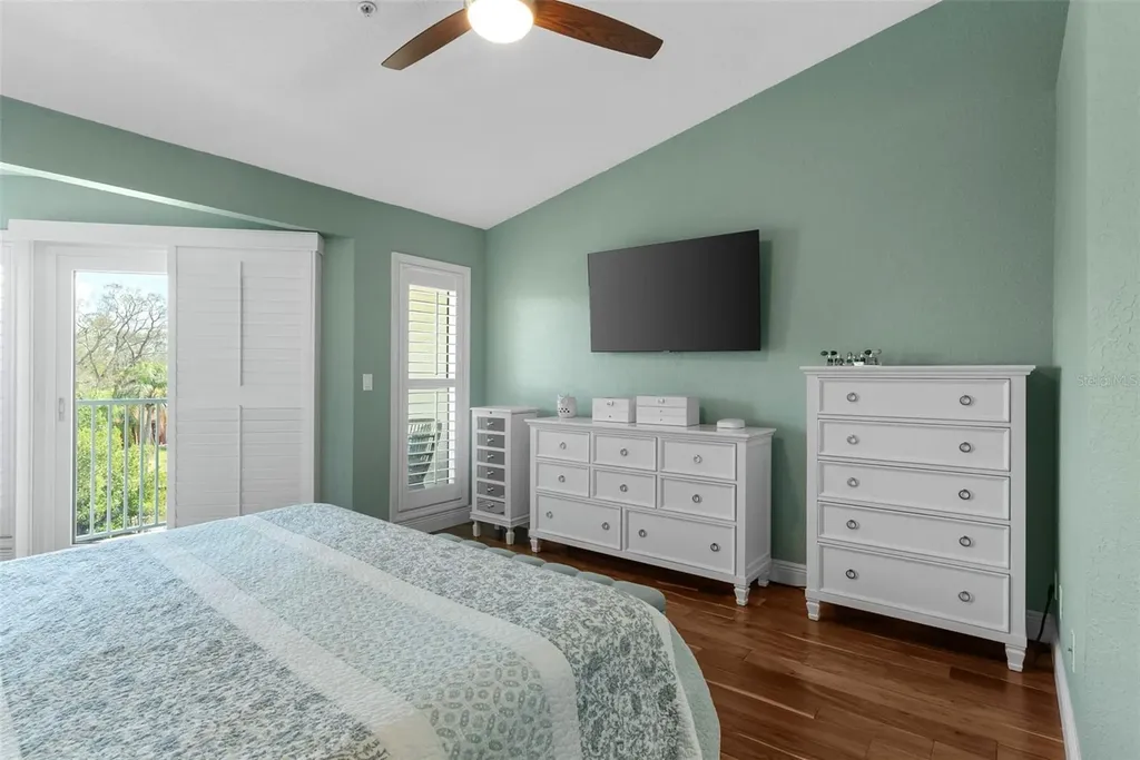 112 Brent Circle Oldsmar FL 34677