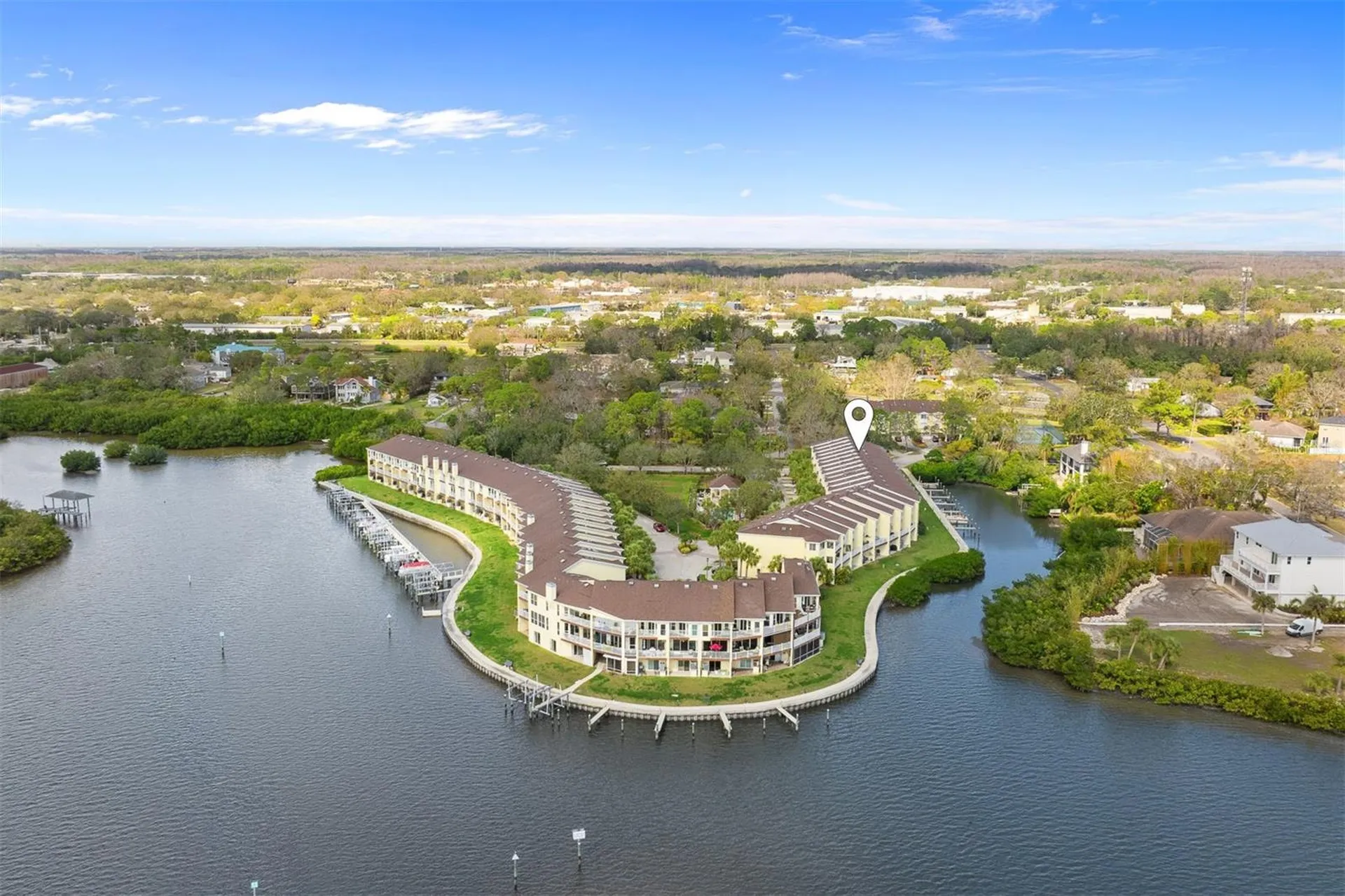 112 Brent Circle Oldsmar FL 34677