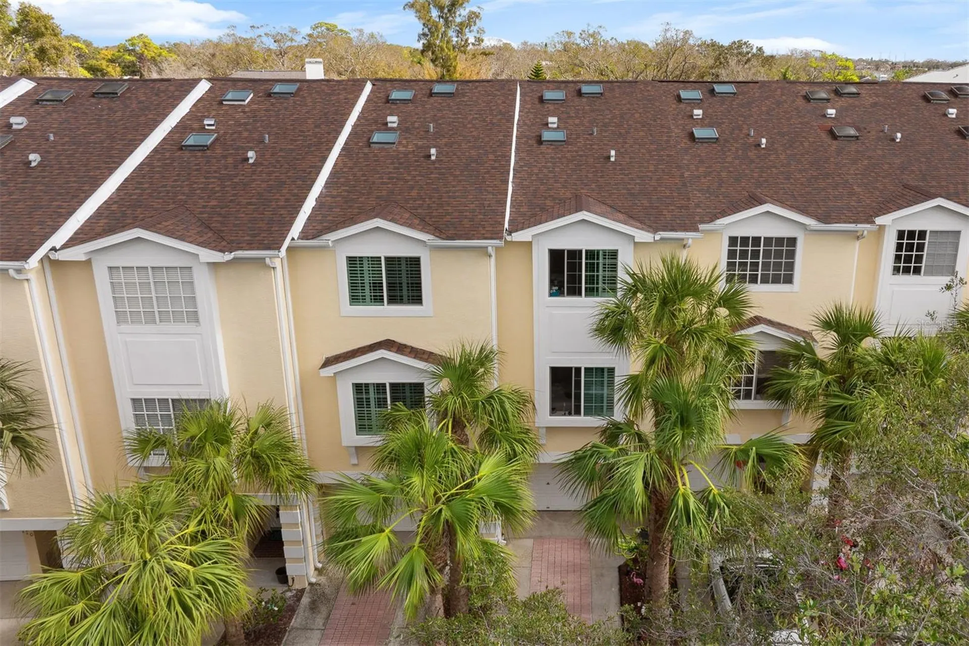 112 Brent Circle Oldsmar FL 34677
