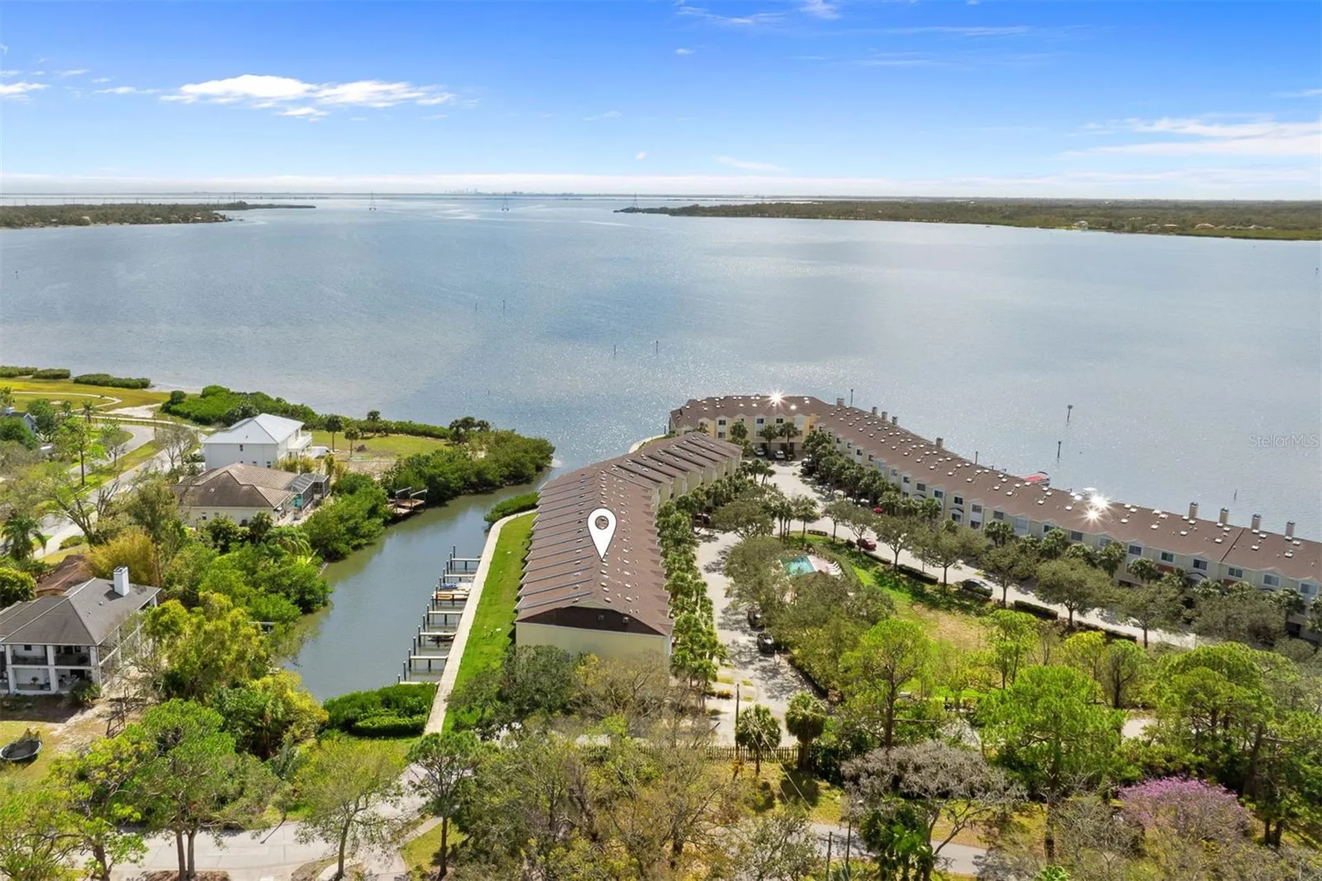 112 Brent Circle Oldsmar FL 34677
