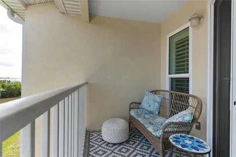 112 Brent Circle Oldsmar FL 34677