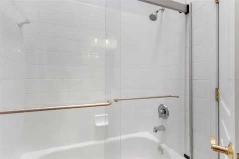 112 Brent Circle Oldsmar FL 34677