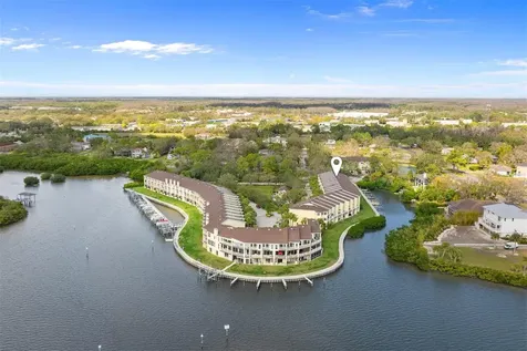 112 Brent Circle Oldsmar FL 34677