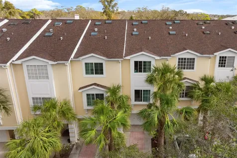 112 Brent Circle Oldsmar FL 34677