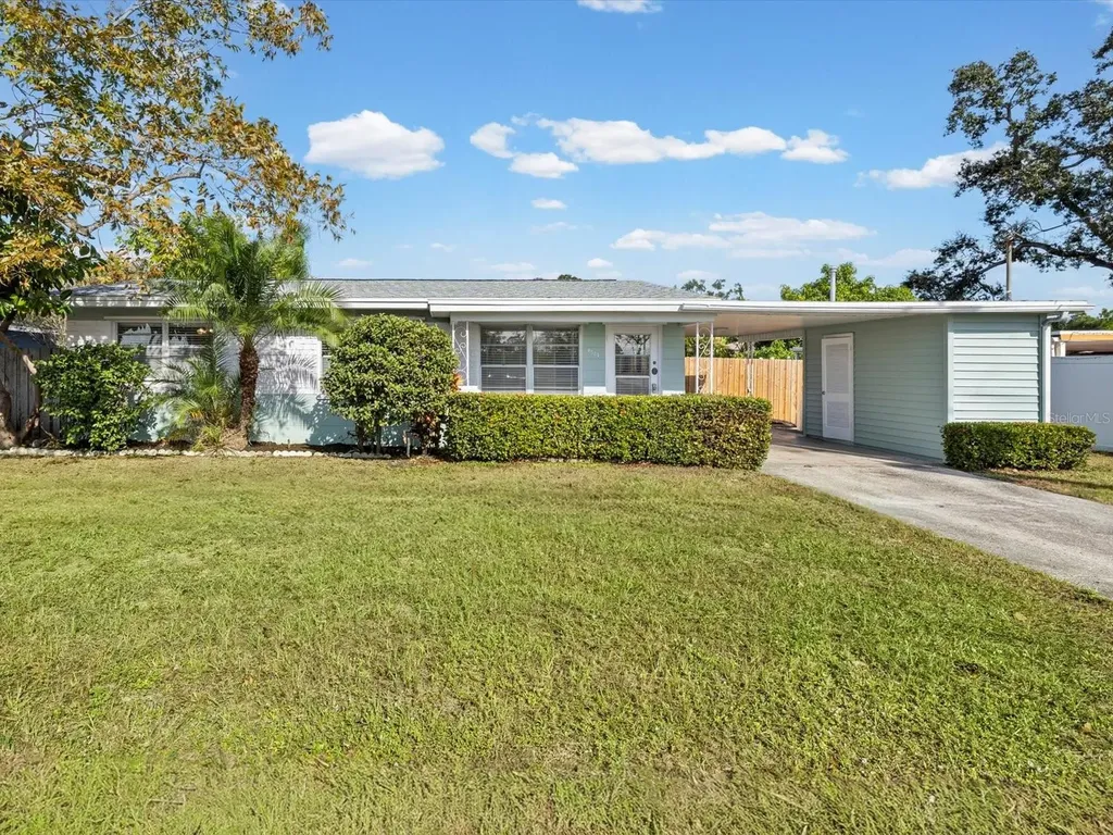 4707 W Montgomery Avenue Tampa FL 33616
