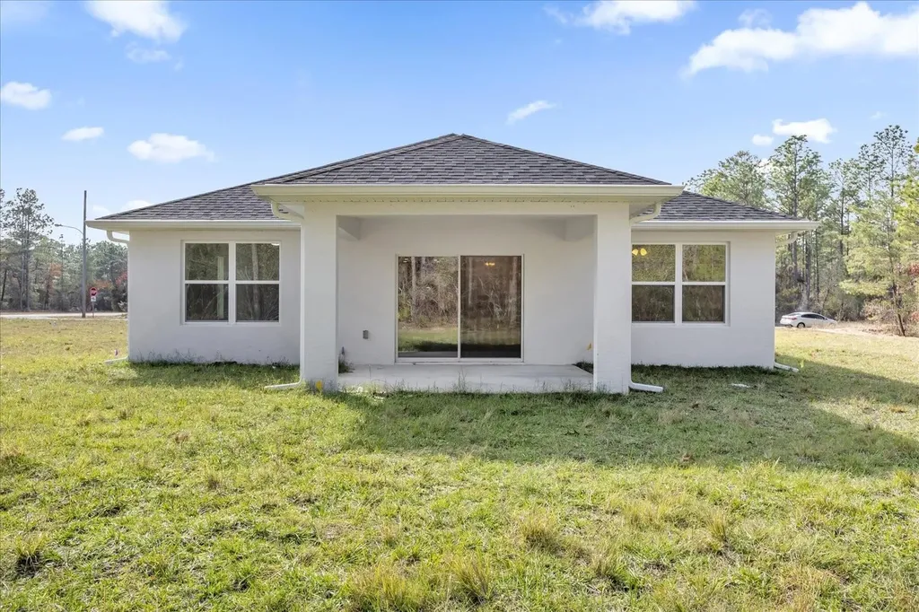 4015 W Indian Rock Dunnellon FL 34433