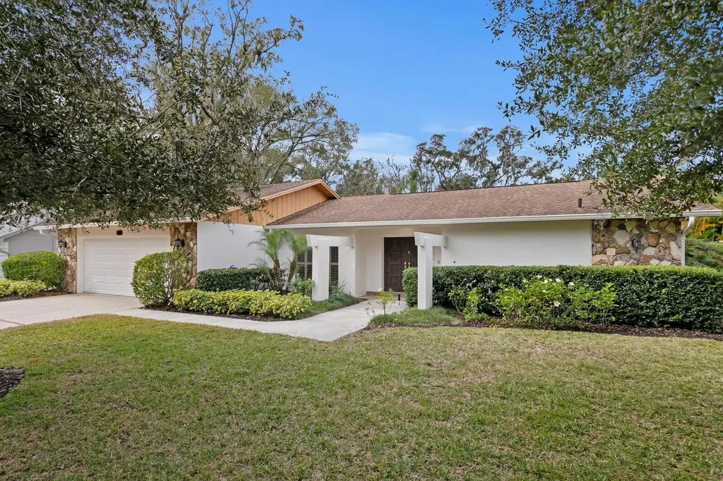 713 Rob Roy Place Temple Terrace FL 33617