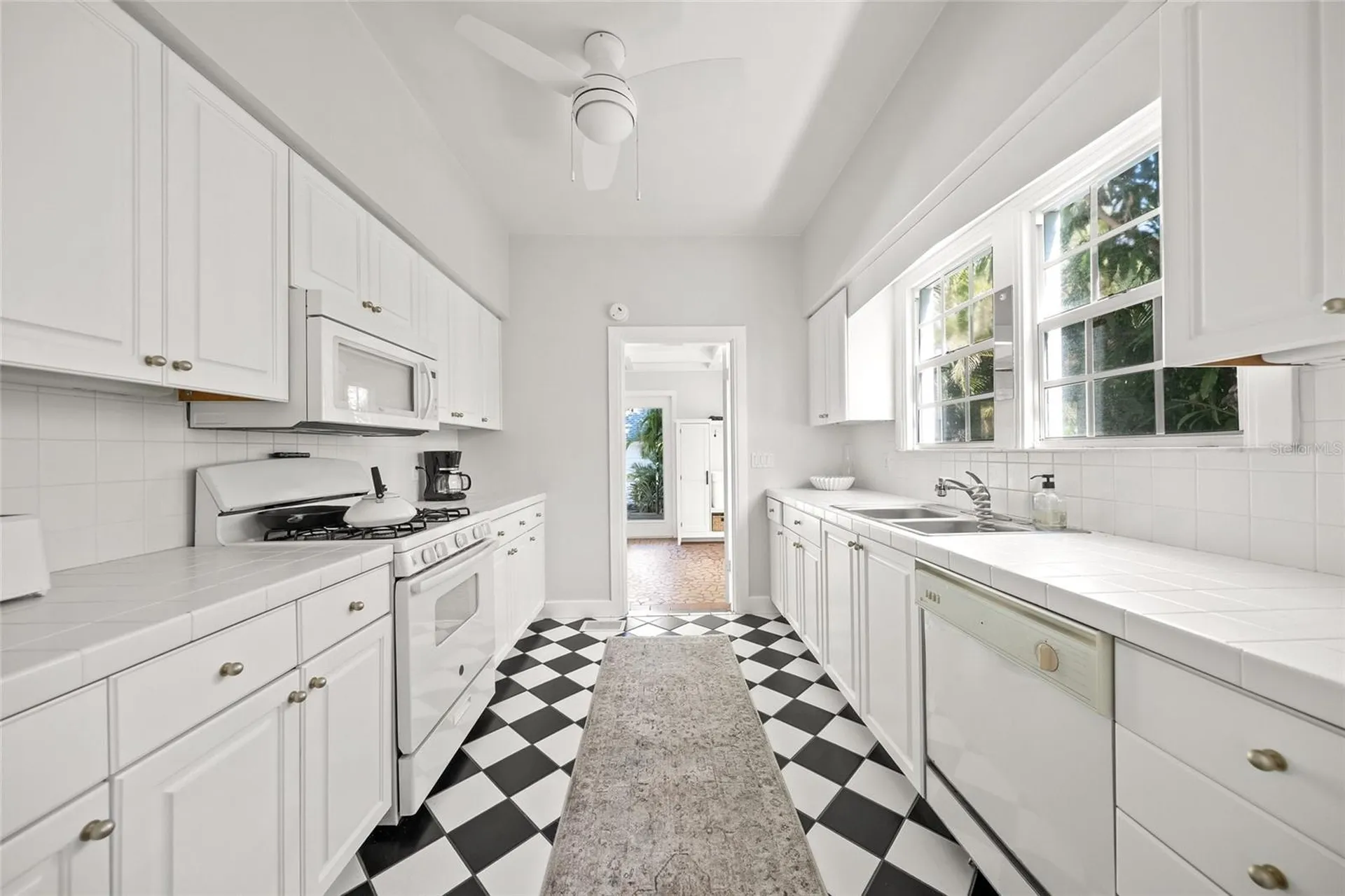 1917 Bahia Vista Street Sarasota FL 34239