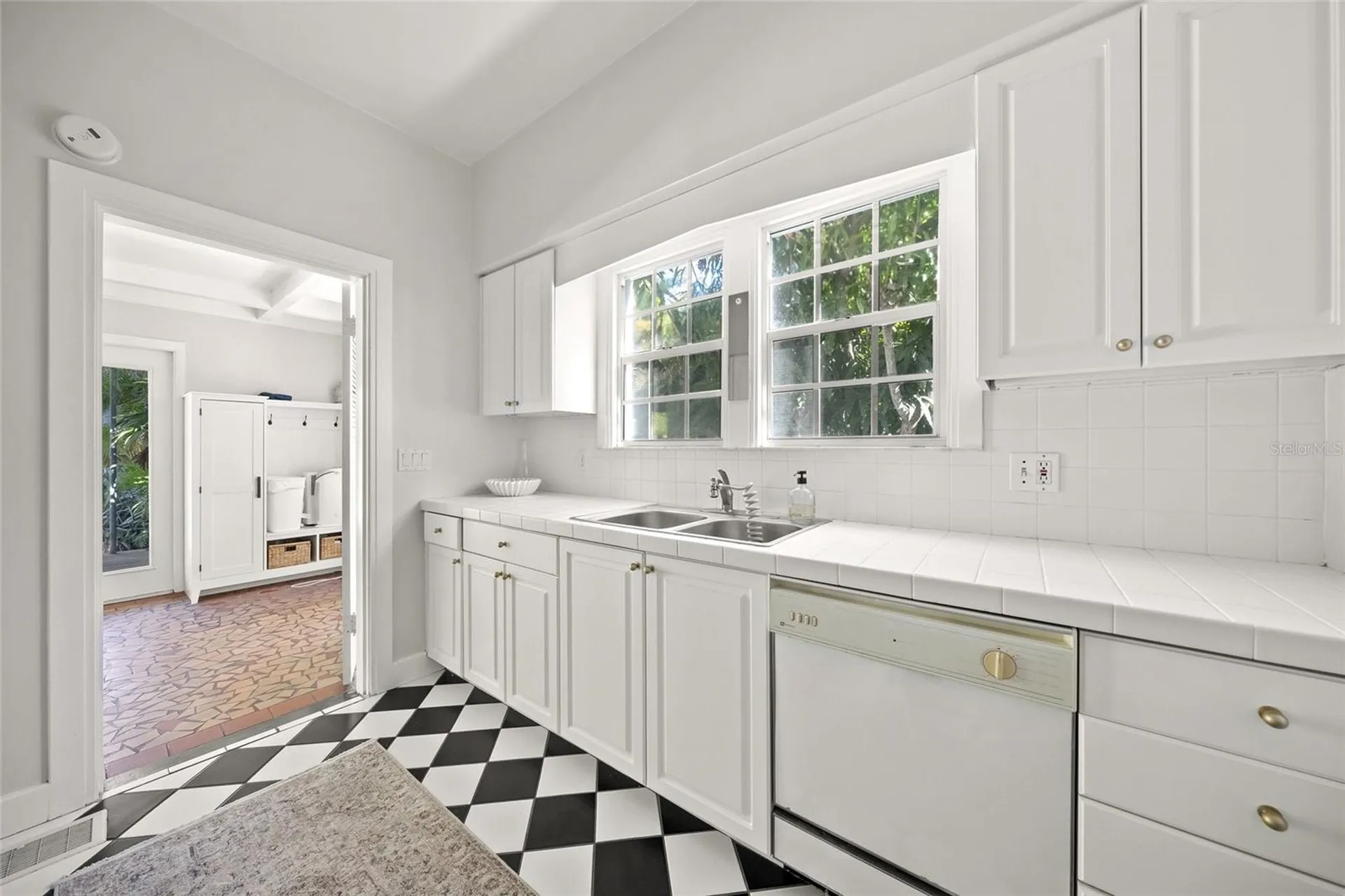 1917 Bahia Vista Street Sarasota FL 34239