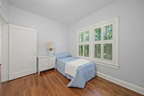 1917 Bahia Vista Street Sarasota FL 34239