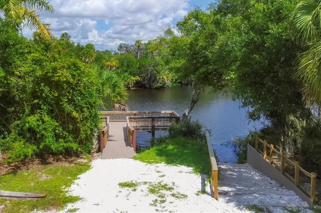 6163 Palomino Circle Bradenton FL 34201