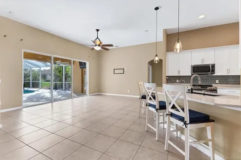 6163 Palomino Circle Bradenton FL 34201