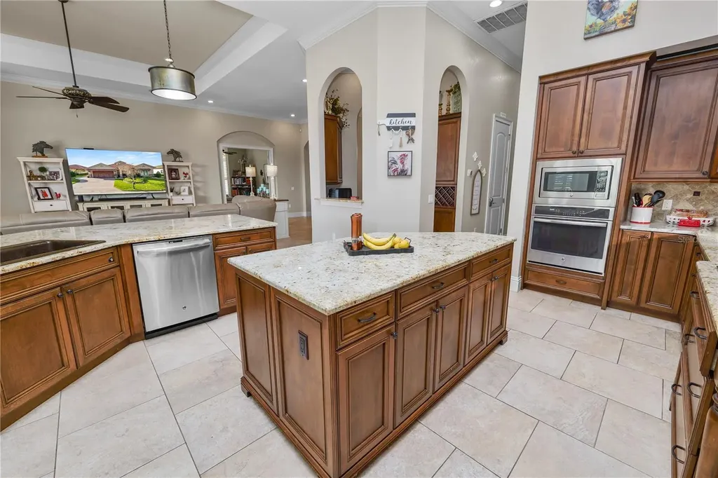 2961 Sanctuary Circle Lakeland FL 33803