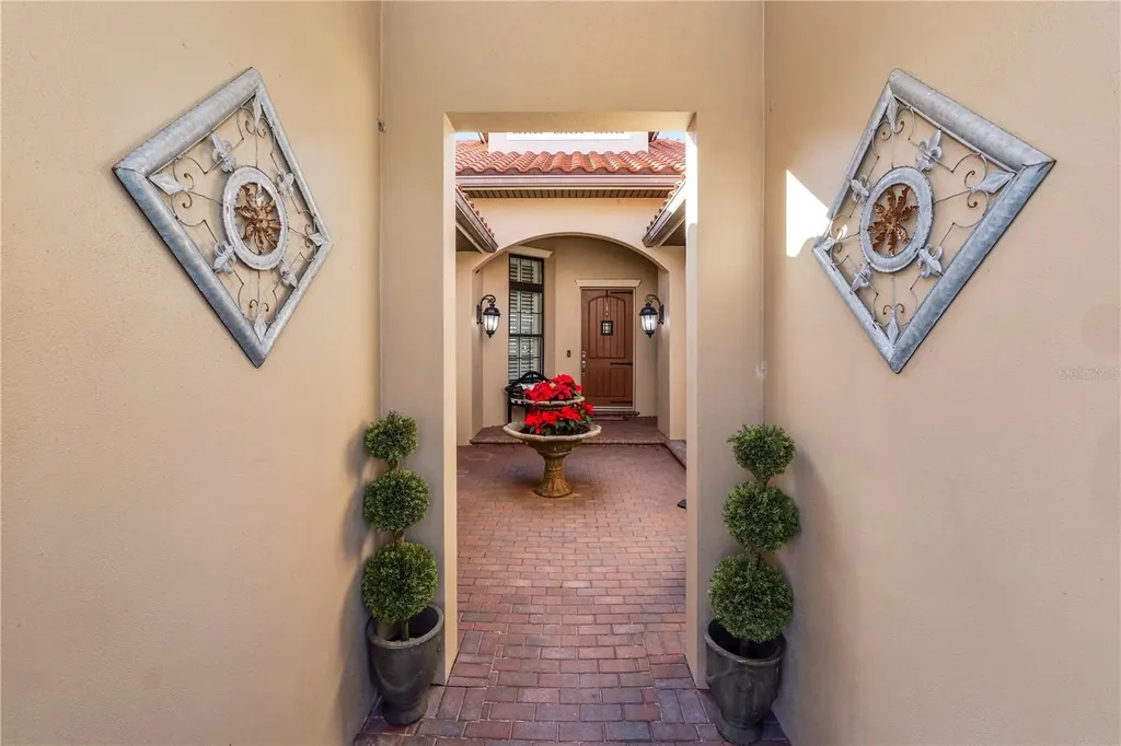 2961 Sanctuary Circle Lakeland FL 33803
