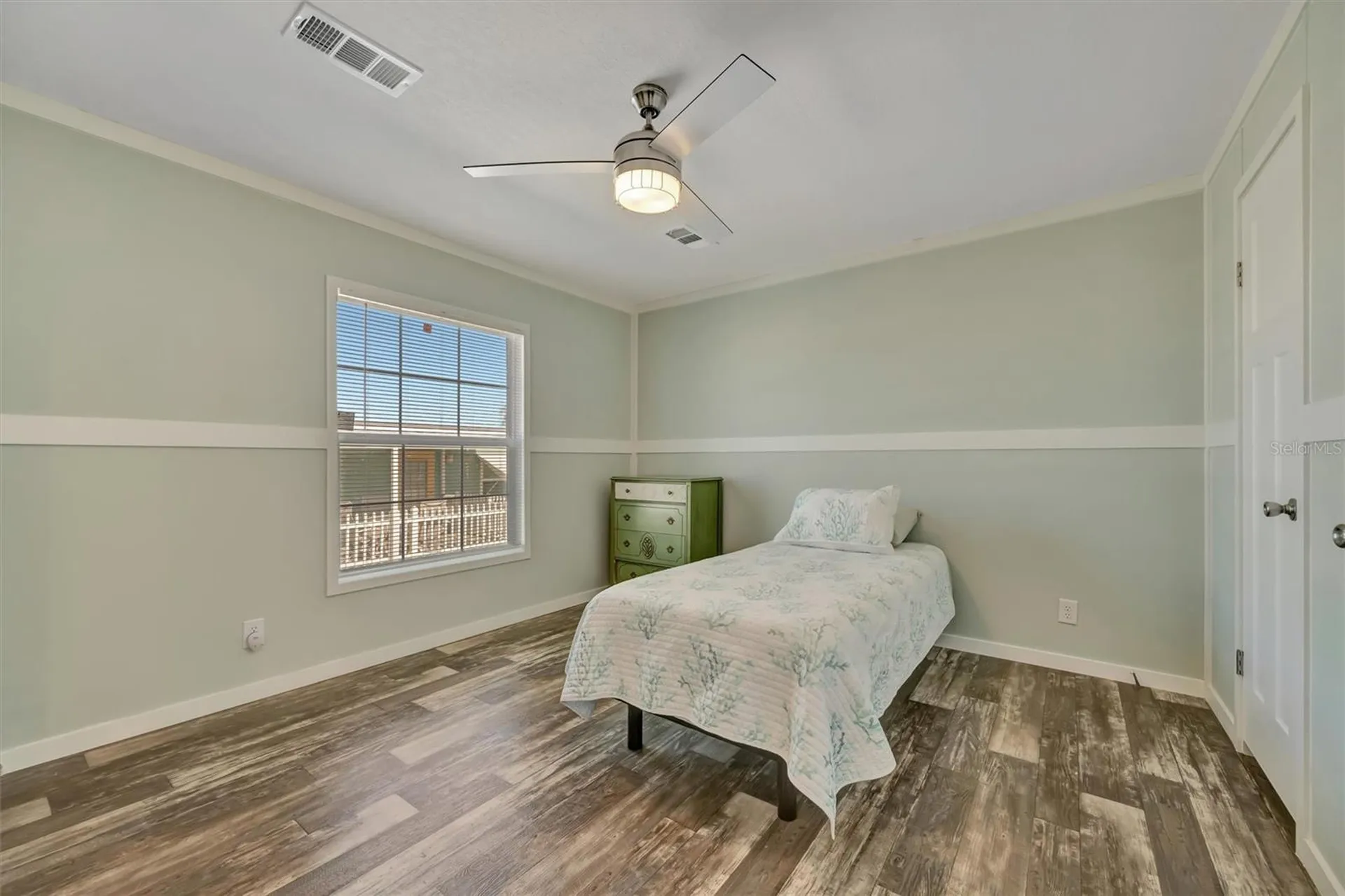 105 W Saint Johns Way Apollo Beach FL 33572