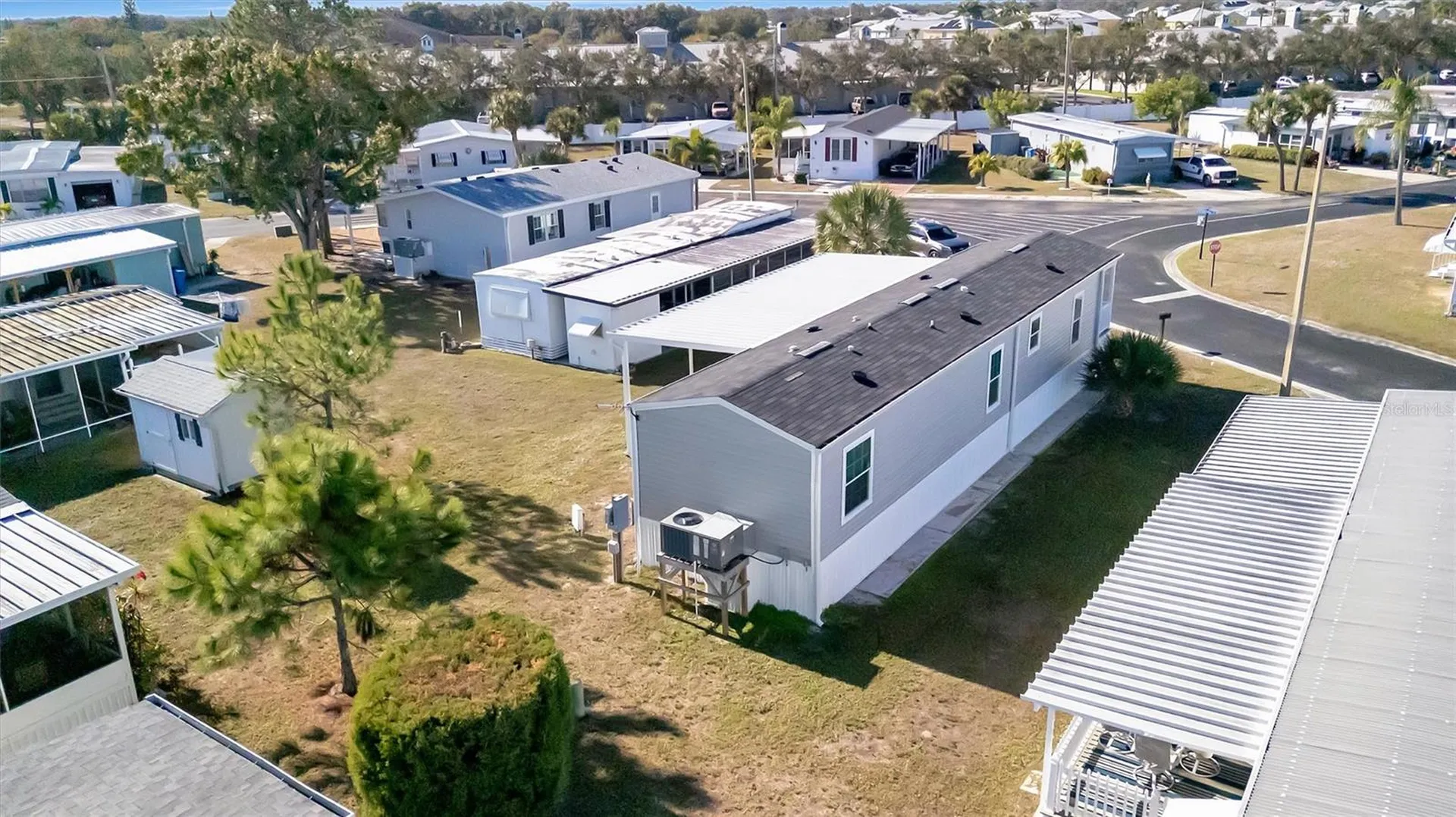 105 W Saint Johns Way Apollo Beach FL 33572