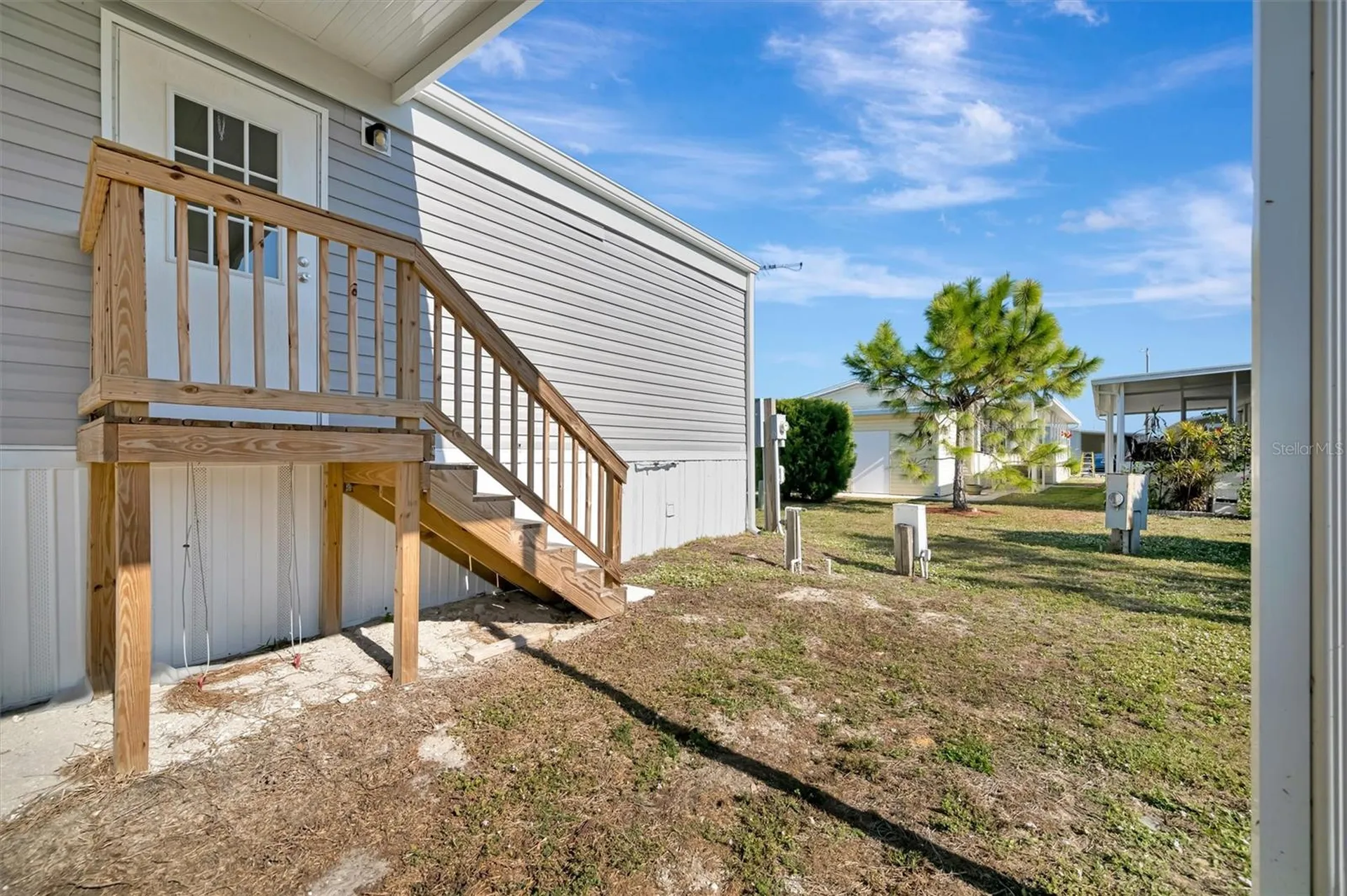 105 W Saint Johns Way Apollo Beach FL 33572