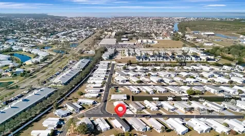 105 W Saint Johns Way Apollo Beach FL 33572