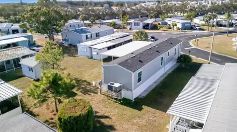 105 W Saint Johns Way Apollo Beach FL 33572