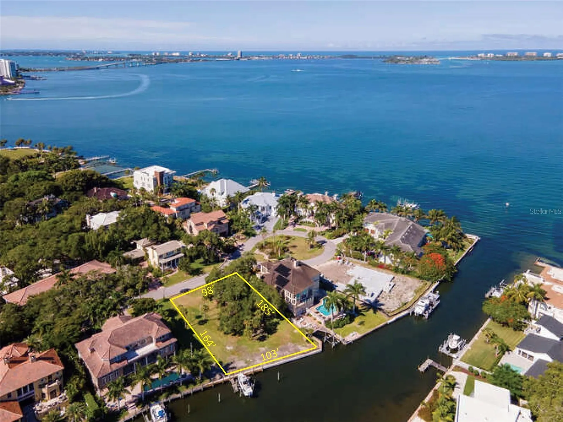 955 Whitakers Lane Sarasota FL 34236