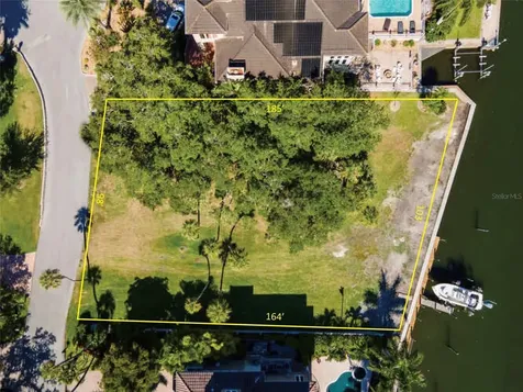 955 Whitakers Lane Sarasota FL 34236