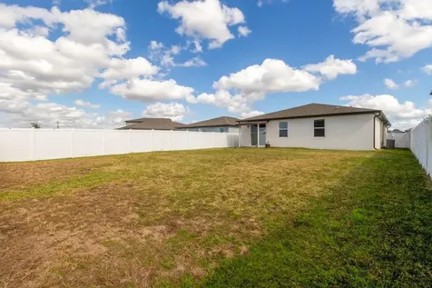280 Towns Circle Haines City FL 33844