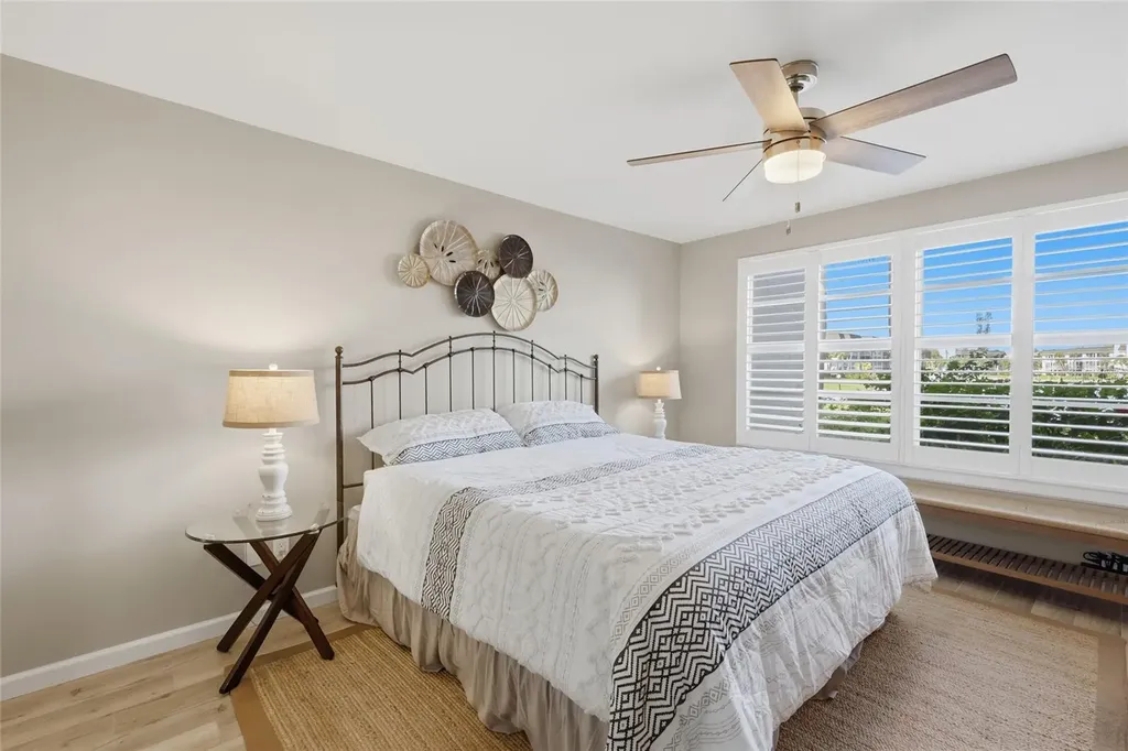 4340 Falmouth Drive Longboat Key FL 34228