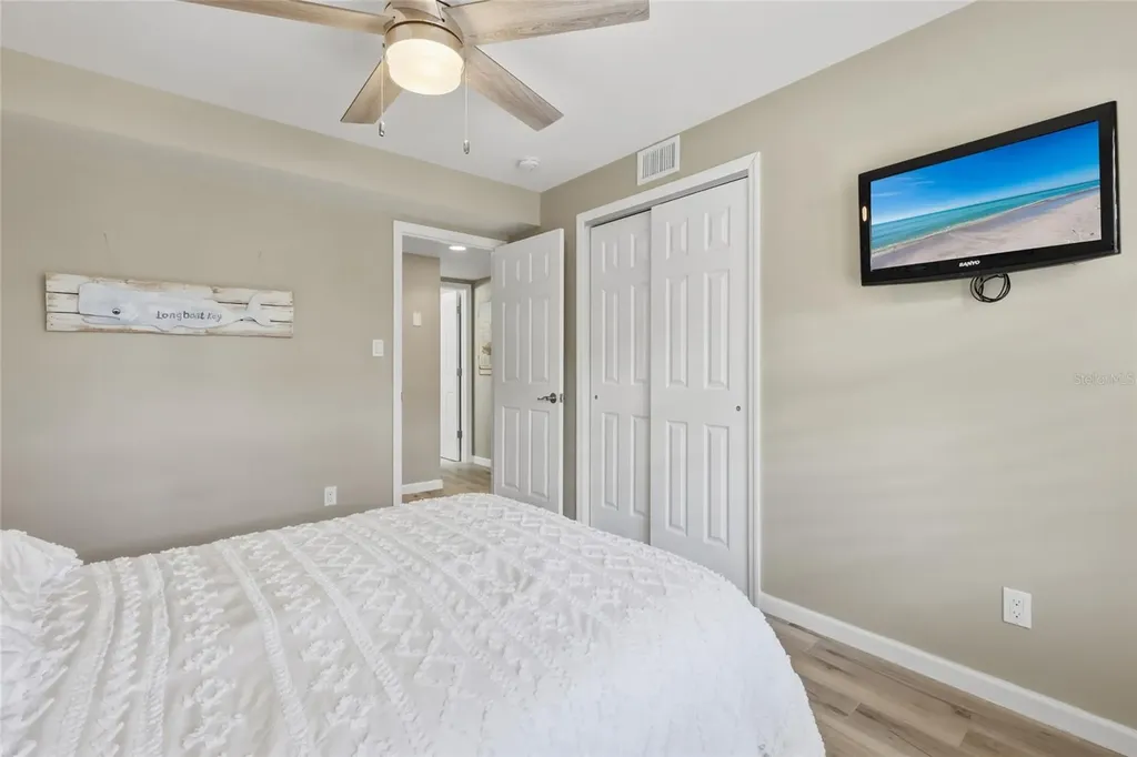 4340 Falmouth Drive Longboat Key FL 34228