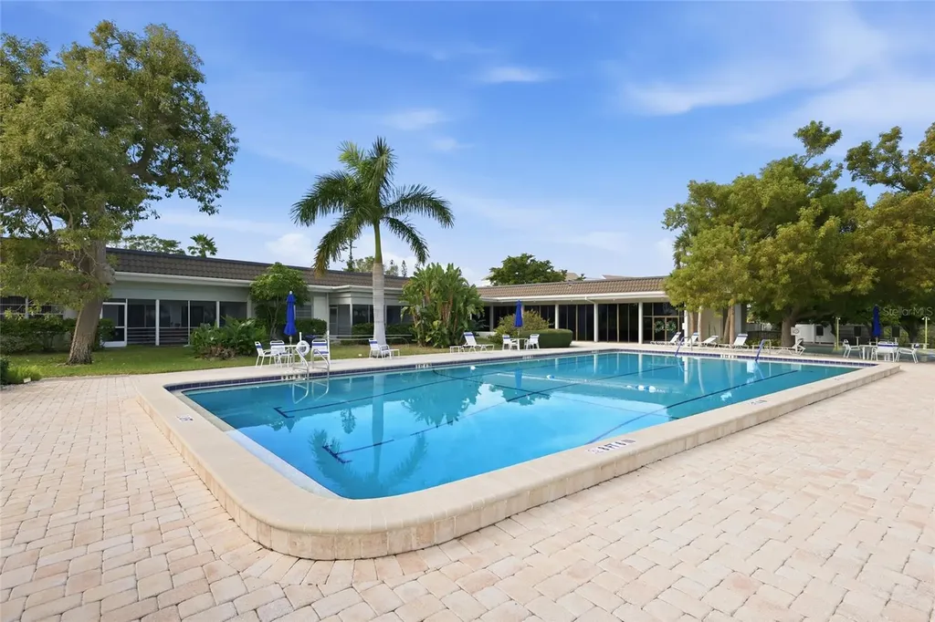 4340 Falmouth Drive Longboat Key FL 34228