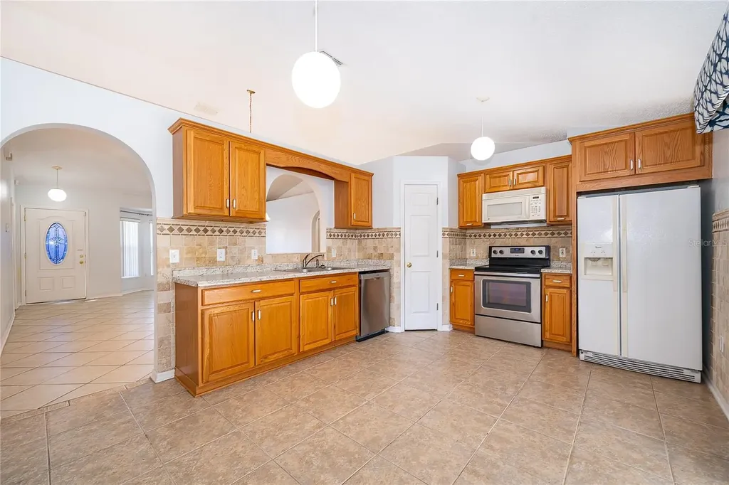 611 Baldwin Drive Kissimmee FL 34758
